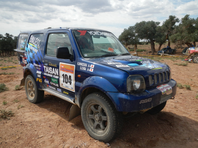 ETAP5 : Rally Mongolia 2012 : 暑い休息日 ゾーモットでの笑顔