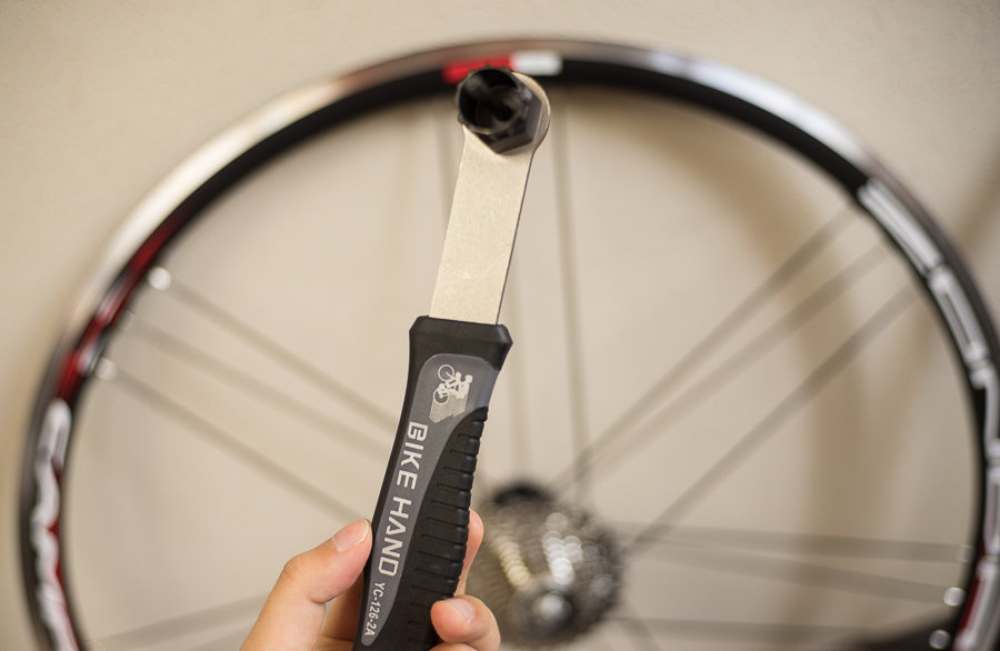 ロード人生初のホイール購入、そして初スプロケ装着に挑戦!! : しお