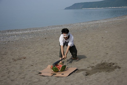 800px-Summer_Event_of_Japan_Suikawari