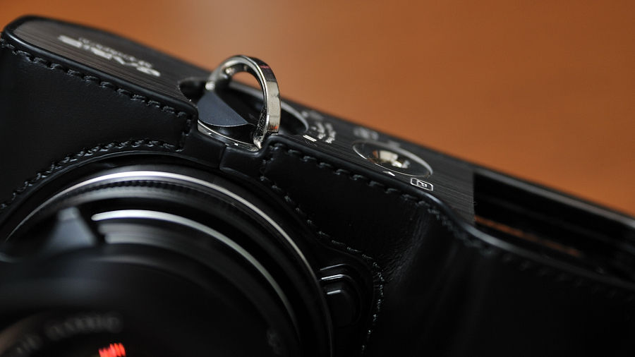 NEX-7のカメラケースと疲労軽減の話 : しおいんですけど