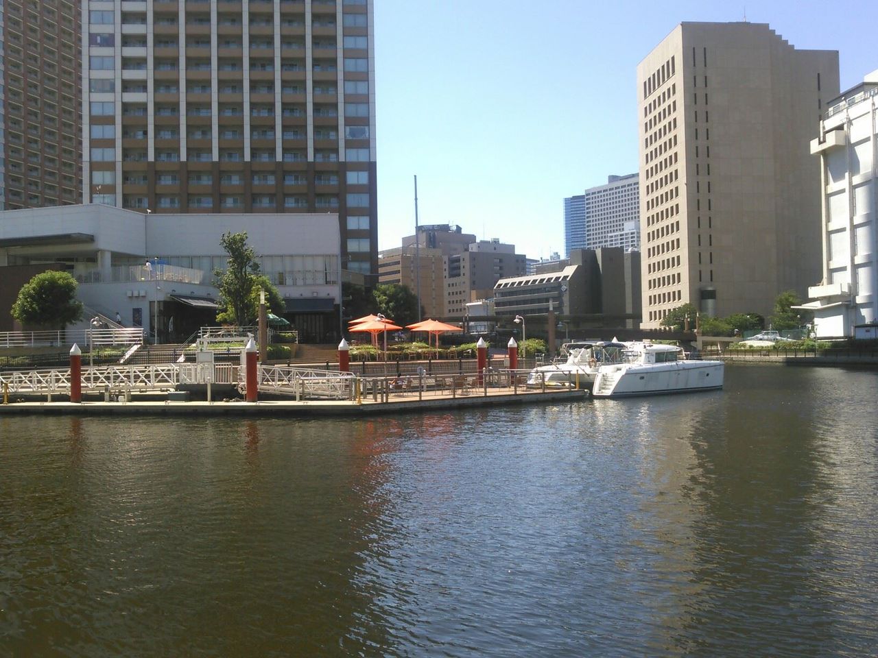 10603971_727929070576559_2370255936832362221_o