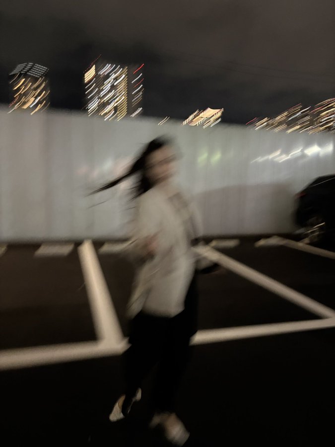 HFp6Z1KaAAAFvdi