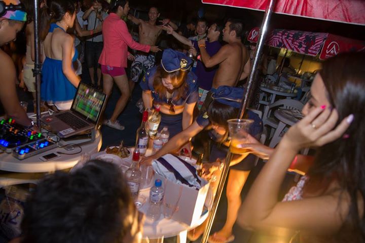 1230001_500462103379036_179541416_n