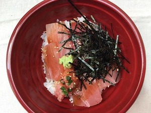 まぐろづくしどん