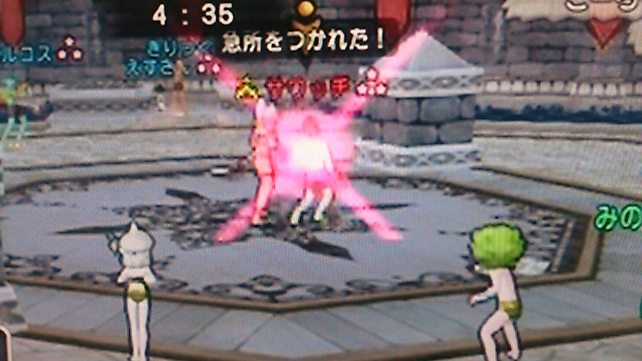 どくばりどすこい シロくてふわふわする今日この頃 どくばりどすこい シロくてふわふわする今日この頃