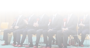 議員