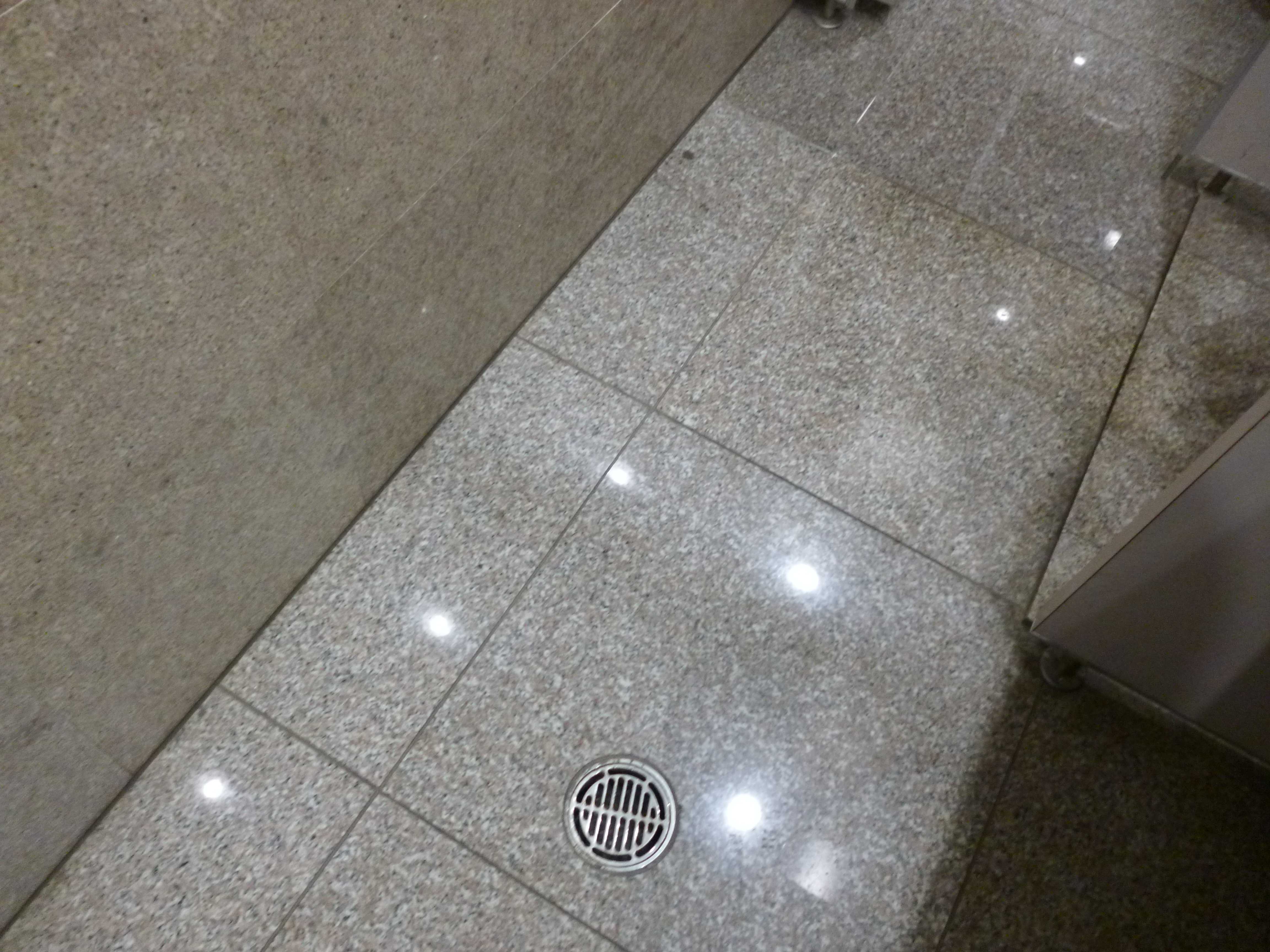 ファッションセンターしまむら 淵野辺店 Shirokuma Bihitasu的トイレガイド ᴥ ファッションセンターしまむら 淵野辺店 Shirokuma Bihitasu的トイレガイド ᴥ