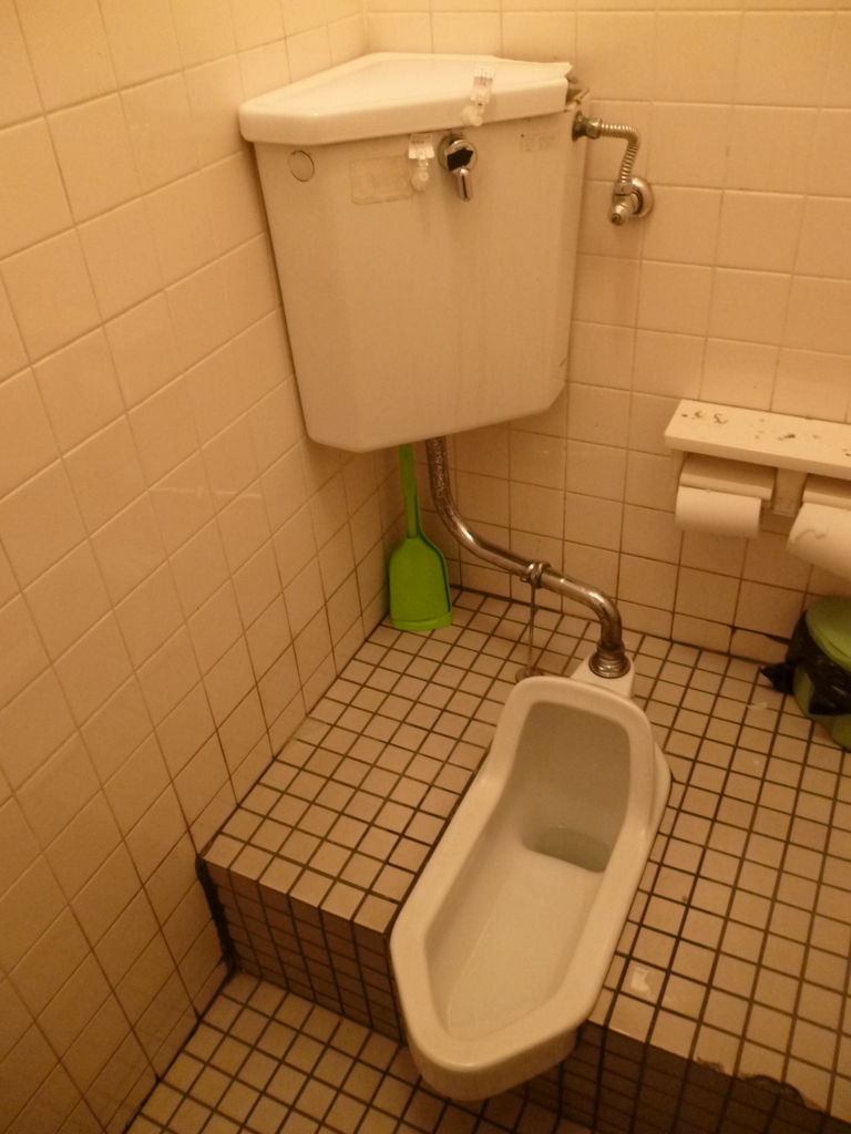 閉店 サークルkサンクス 相模原古淵店 Shirokuma Bihitasu的トイレガイド ᴥ