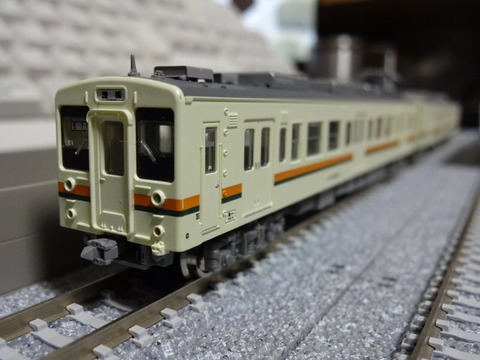 119系東海色_全景