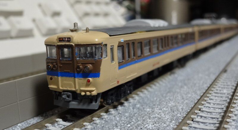Jr西日本 113系 通称 カフェオレ塗装 シロクマ市交通局 Jr西日本 113系 通称 カフェオレ塗装 シロクマ市交通局