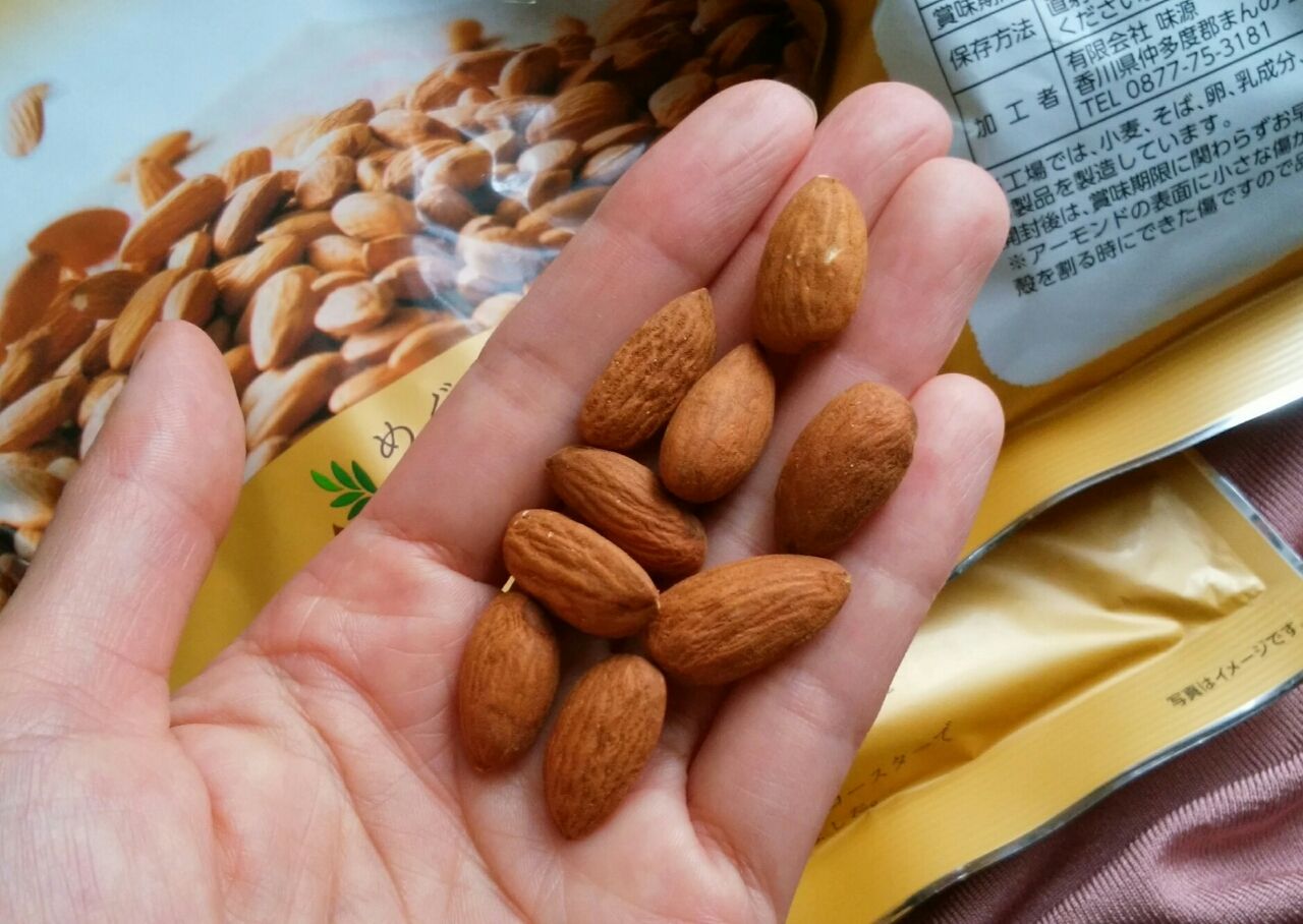 ビタミンe アーモンドを食べても吹き出物が出ない食べ方発見 アラフォー シロクマの美容健康ノート