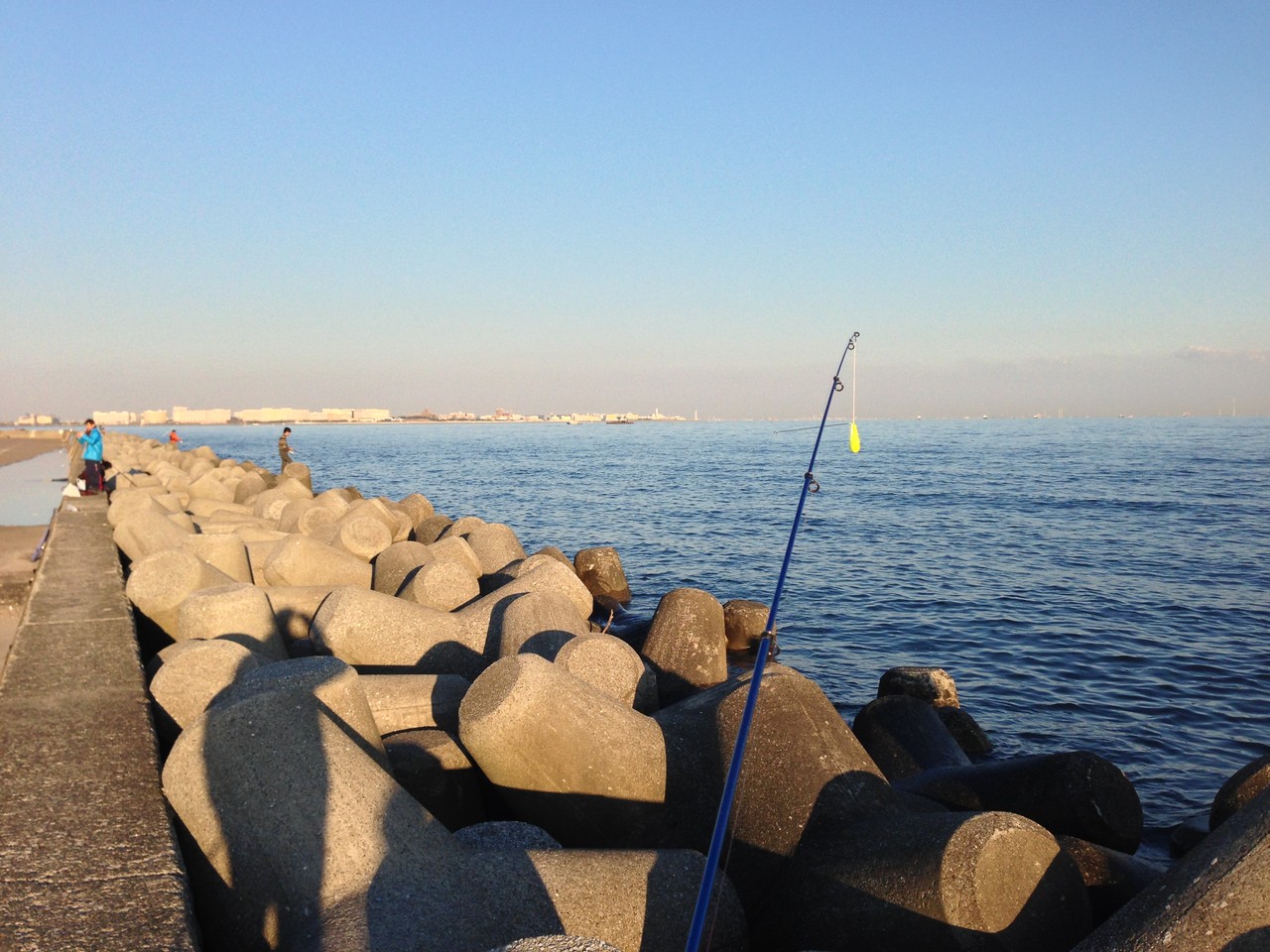 海釣り 若洲海浜公園 晴れ えびみそ釣行記