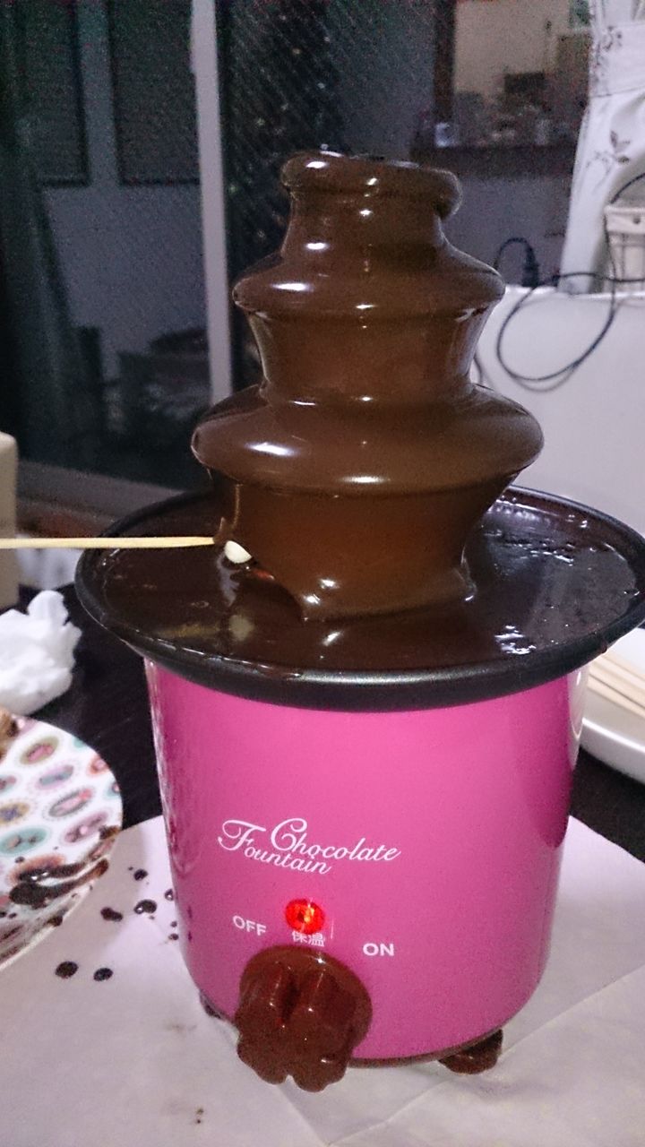 チョコレートファウンテンを買った しろしろ チョコレートファウンテンを買った しろしろ