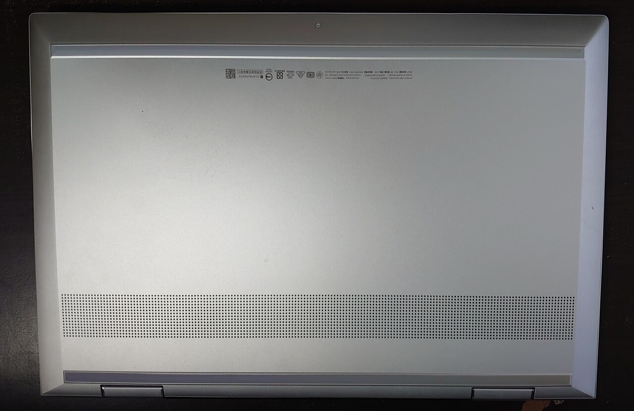 膨張したhp X360 Envyのバッテリーを自力交換した しろしろ 膨張したhp X360 Envyのバッテリーを自力交換した しろしろ
