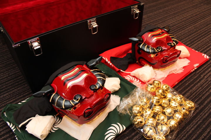 掛け軸 獅子舞 共箱付き。。。 掛け軸 獅子舞 共箱付き。。。 2025年