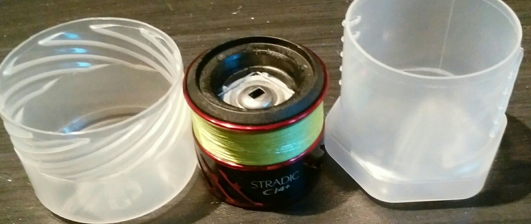 ヘッジホッグスタジオで替えスプールを注文するとスプールケースが付いて来た 猪丸の釣りとグルメと