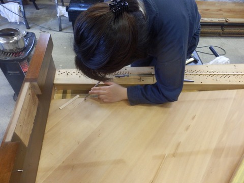 響鳴板の作業が続いて。 : したんだピアノ blog