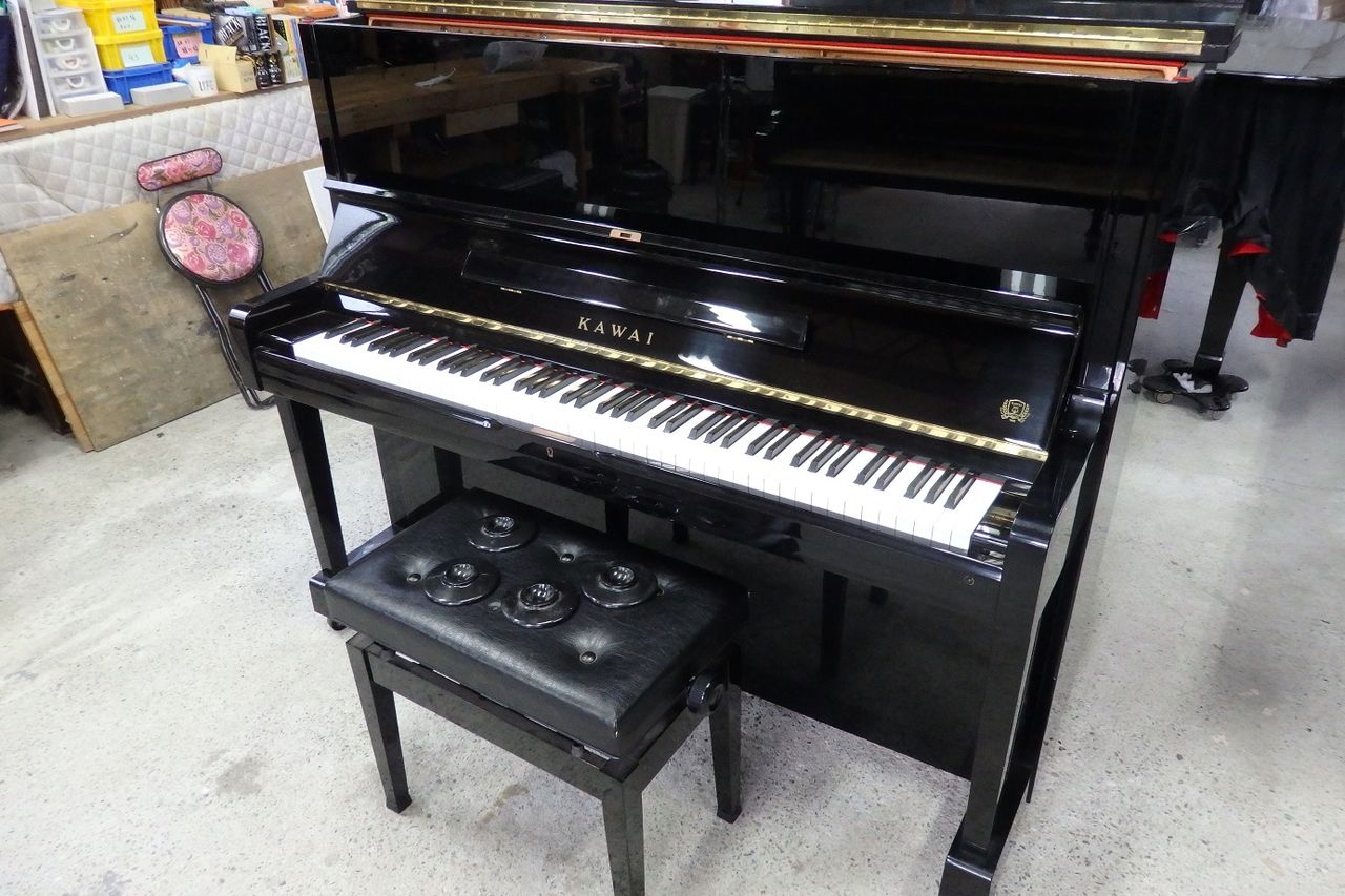 エテルナ　アップライトピアノ E35M エテルナ アップライトピアノ E35M エテルナ アップライトピアノ No35