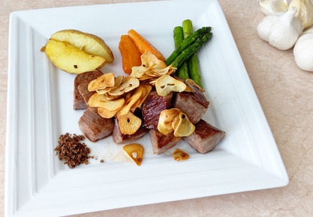 CENTER_0001_BURST20230510124548347_COVER Υԡ 2