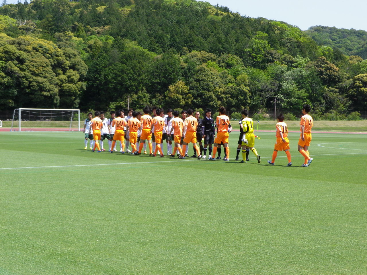 東海学生サッカーリーグ戦 第4節 静岡大学体育会サッカー部 東海学生サッカーリーグ戦 第4節 静岡大学体育会サッカー部