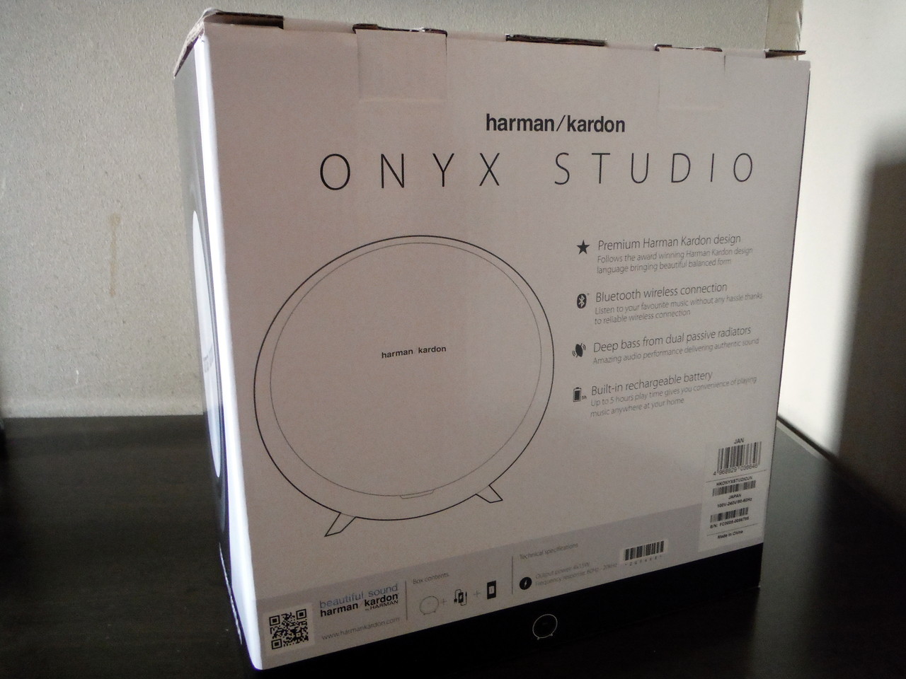 Aquos Crystalに付属しているスピーカ Harman Kardon Onyx Studio をセットしてみた 大人の発達障害と向き合う静葉ちゃんの試験室