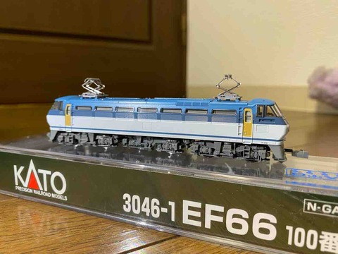 KATO 3046-1 EF66形100番台 7b81d193-s.jpg