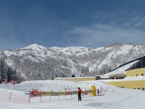 アライオフピステチャレンジ 毎日新雪楽しめています インターアルペン アライオフピステチャレンジ 毎日新雪楽しめています インターアルペン