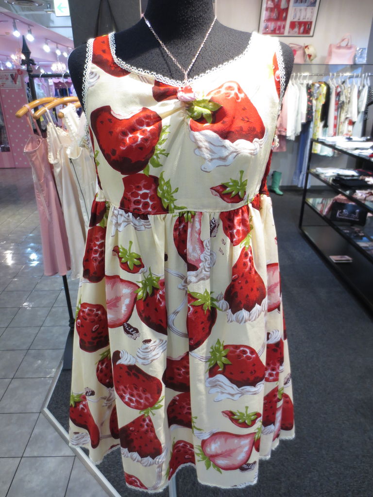 MILK♡ホイップベリーBabydoll＆SK・ラカーデブラウス : CUTIE  