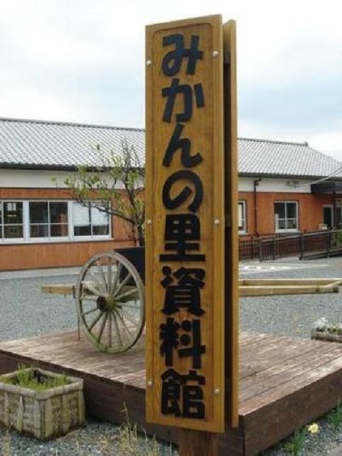 34102