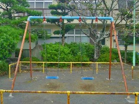 22382