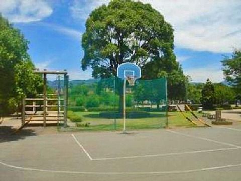 ジャンボ滑り台 バスケットコート 噴水 清見田公園 静岡県焼津市三ケ名1626 00shizuoka静岡観光おでかけガイド