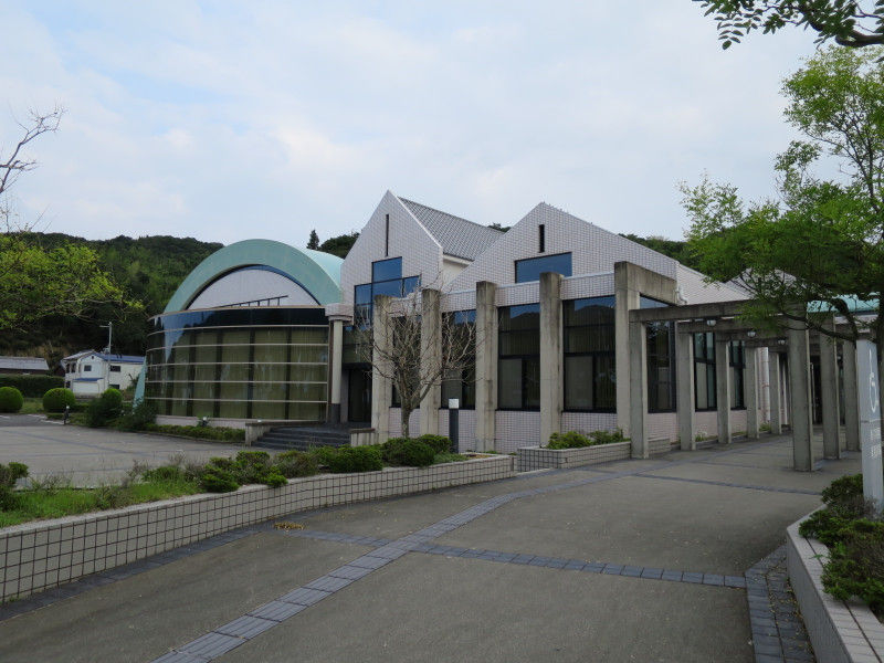 淡路島の図書館 朱雀の洛中日記
