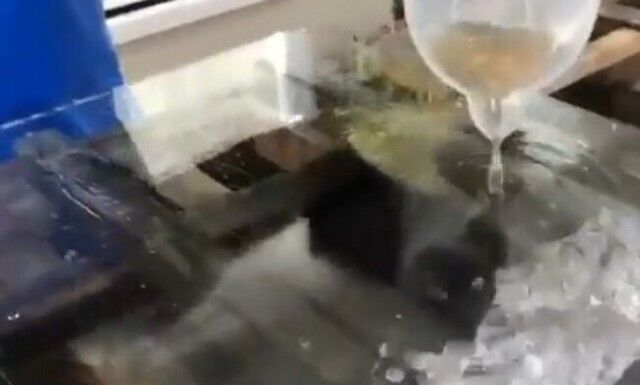 【動画】 結局意味が分からない「鏡（カガミ）」の作り方動画が面白いｗ!!