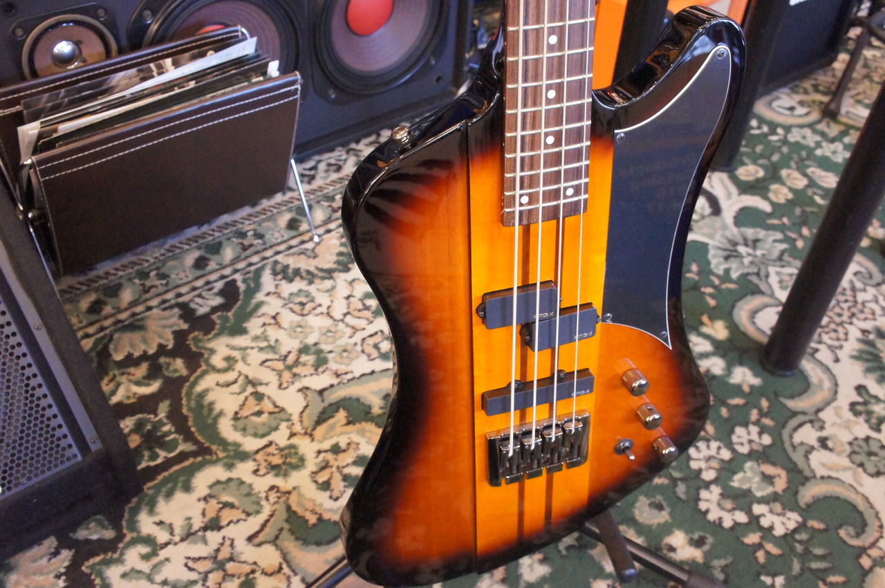 貴重な逸品、安価で SCHECTER / Nikki Sixx Vintage Sunburst : 松栄堂 