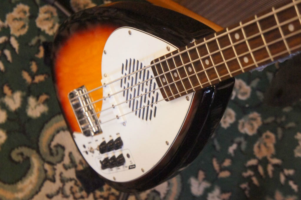 VOX APACHE アンプ&リズムボックス内蔵ギター ティアドロップ型 雫型