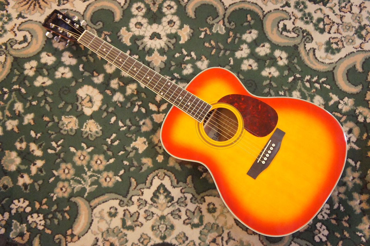 トーカイ】CE25T Cat's Eyes OOOタイプ サンバースト