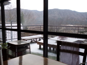 定休日はいつもの民宿で朝ごはん 伊藤山荘 箱根 仙石原 しょうが焼きに恋してる