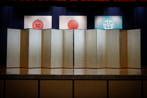 58B90A3A-46C7-4C04-B569-F25E329534D1