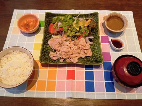 004食事