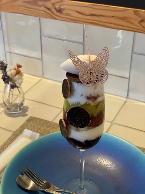 デザートカフェ ハチドリ パフェ 神奈川 逗子 仔猫といっしょ計画