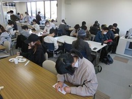 ④