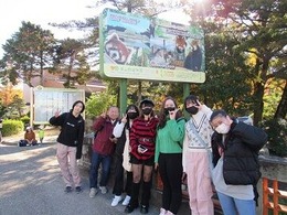③