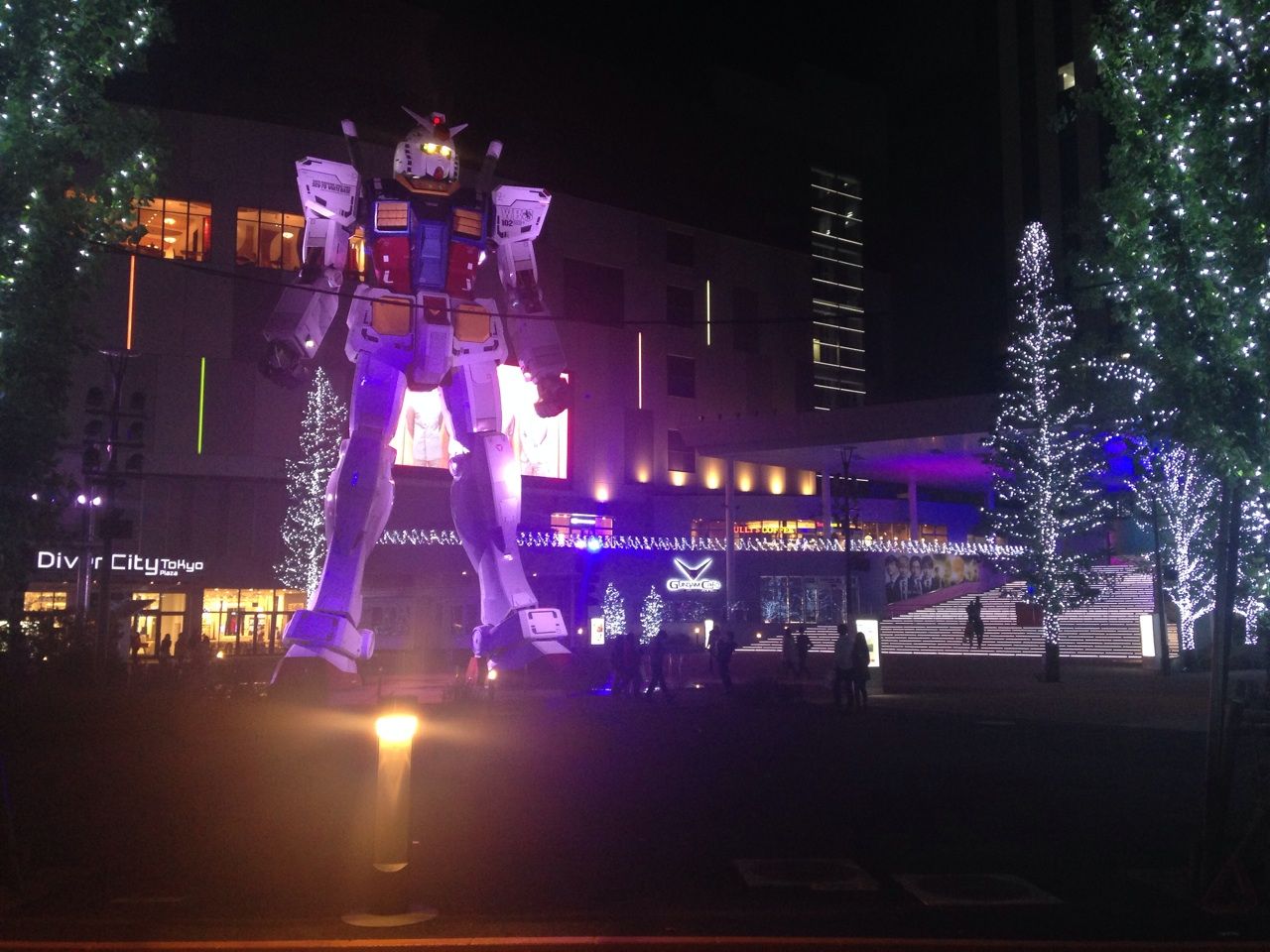 東京都内のドライブコース お台場 ダイバーシティ東京 都内ドライブコース