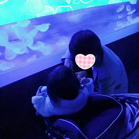 19-03-29-19-08-24-882_deco