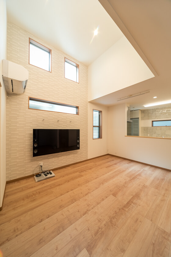 照明がいらない高天井のある間取り ハウスメーカーよりも自由に 注文住宅ブログ 大阪京都で注文建築専門の工務店は匠建枚方