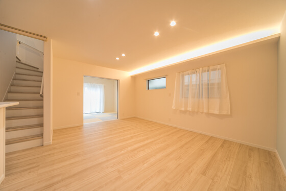 _ALA8121-HDR (1)