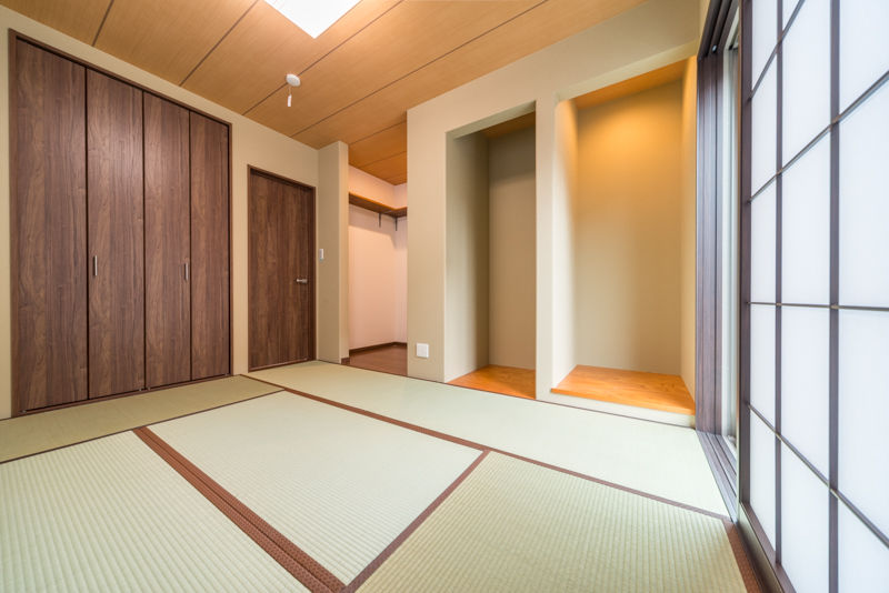 オープンキッチンの施工実例はラクシーナとカップボード パントリー収納 注文住宅ブログ 大阪京都で注文建築専門の工務店は匠建枚方