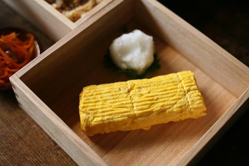 27331876_908851439284138_6218546882565531938_n