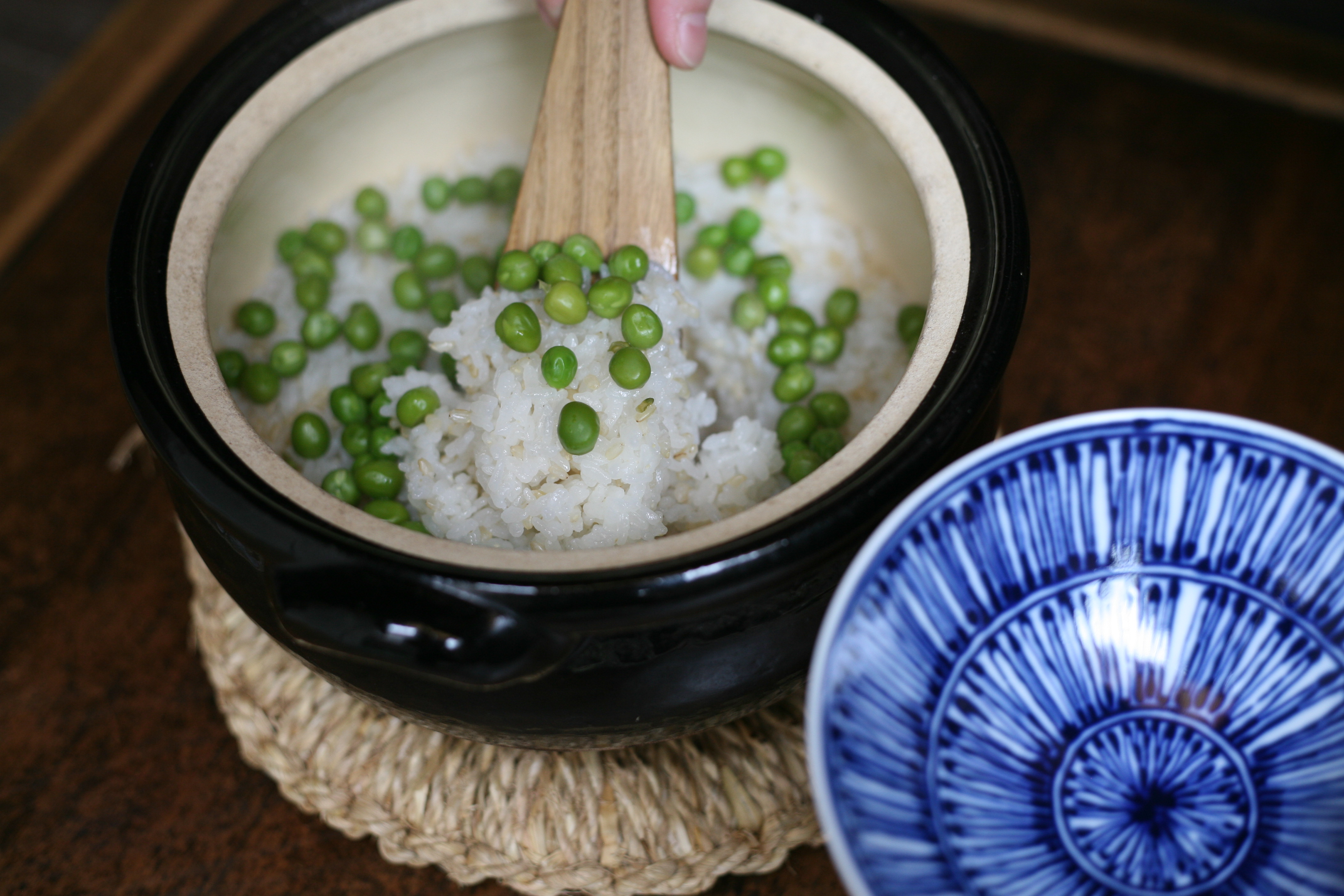 当店の商品をたくさんご愛用いただいている九州大学 創食倶楽部さんが作られていた美味しそうなグリーンピースご飯を作ってみました とうもろこしの味噌汁と一緒に 職人 Comブログ 当店の商品をたくさんご愛用いただいている九州大学 創食倶楽部さんが作られていた美味しそうなグリーンピースご飯を作ってみました とうもろこしの味噌汁と一緒に 職人 Comブログ