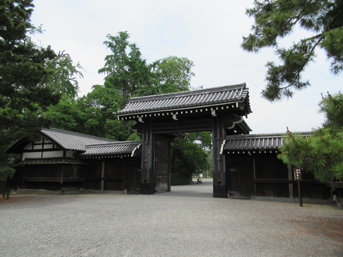Sakaimachi-gomon_003